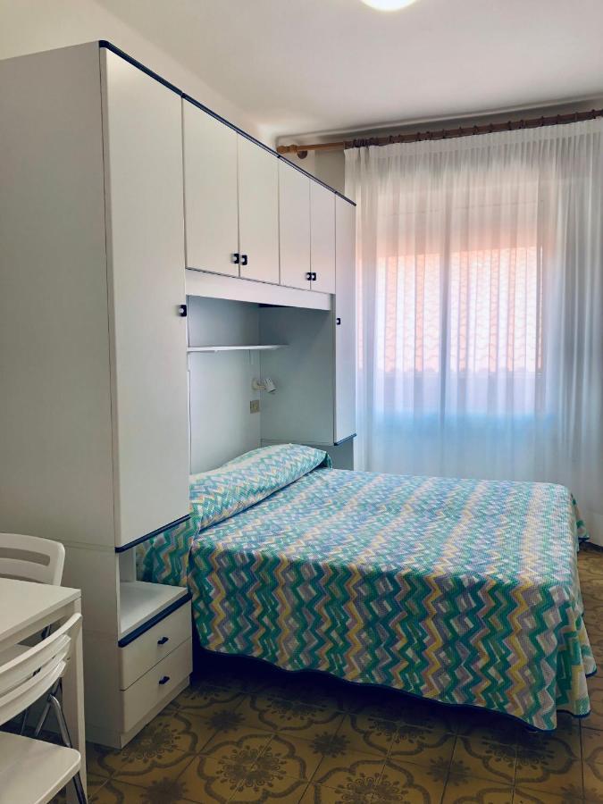 Albergo Elena Garni Caorle Zewnętrze zdjęcie